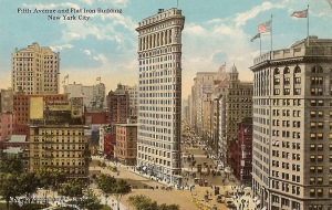 5th Avenue and Flat Iron building NY, posted 1922
